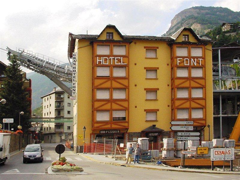 Font Andorra Hostel Ла-Массана Екстер'єр фото